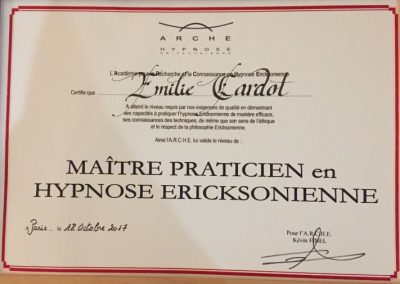 Émilie Cardot - Maître praticien en hypnose ericksonienne